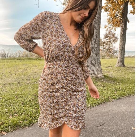 Storia Ditsy Floral Mini Dress Small Ruched Long Sleeve Fall Boho Romantic NEW - Picture 1 of 15